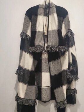 Burberry Buffalo Check Fringe Wool Cashmere Knit Jacket M